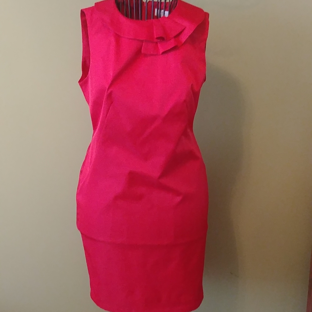 Dress, size 44, red color, 100 %viscose